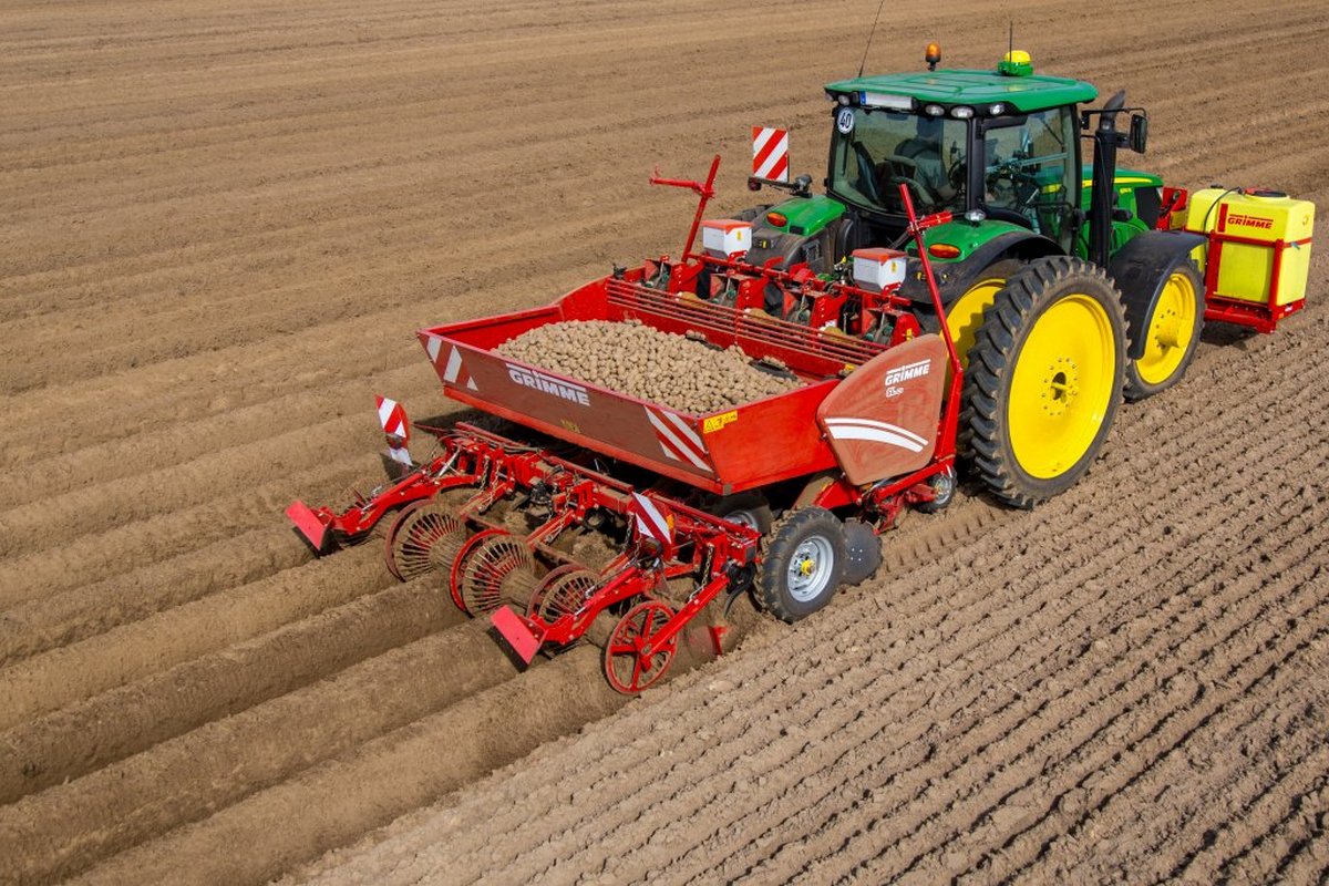 Машины для выращивания картофеля Машины для выращивания картофеля