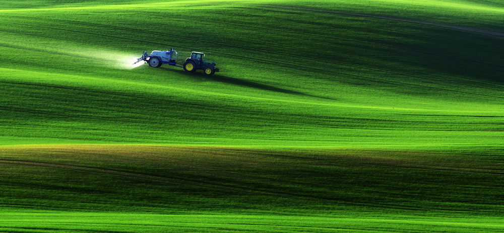Аренда трактора для выравнивания участка Аренда трактора для выравнивания участка