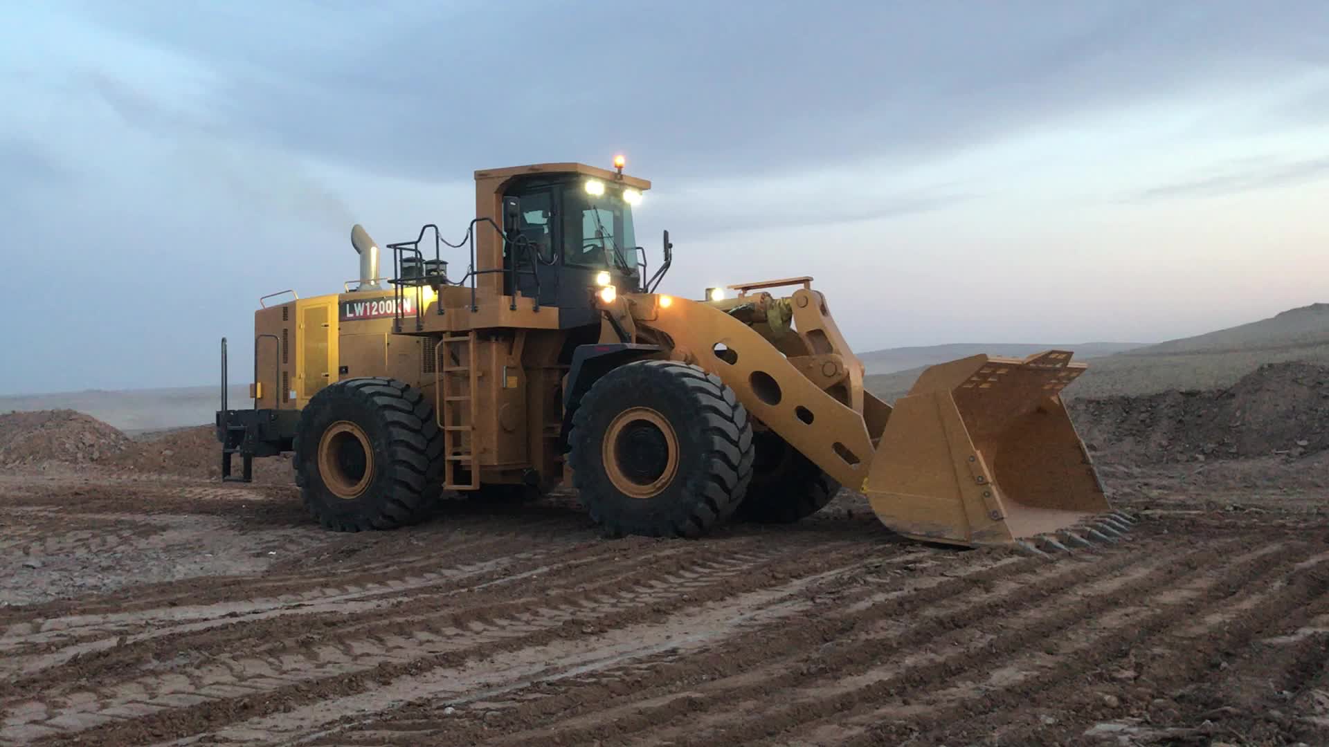 Аренда фронтального погрузчика XCMG